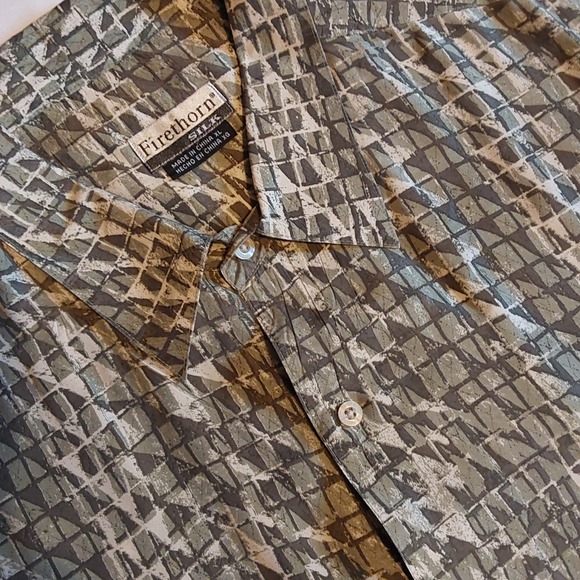 Other - Men's Silk Firethorn XL Short Sleeve Green Geometric Washable Casual Dress Shirt